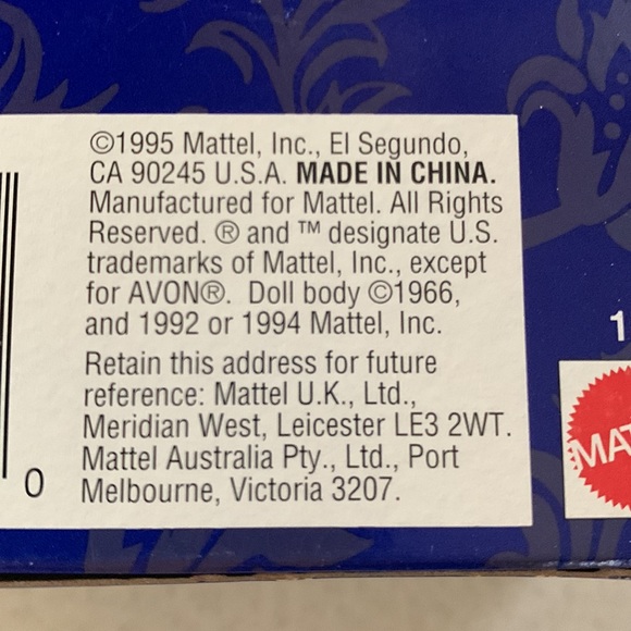 Barbie winter velvet by Avon 1995 - Picture 6 of 8